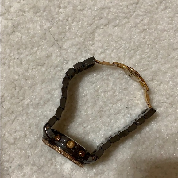 Michael Kors Watch - Picture 2 of 5